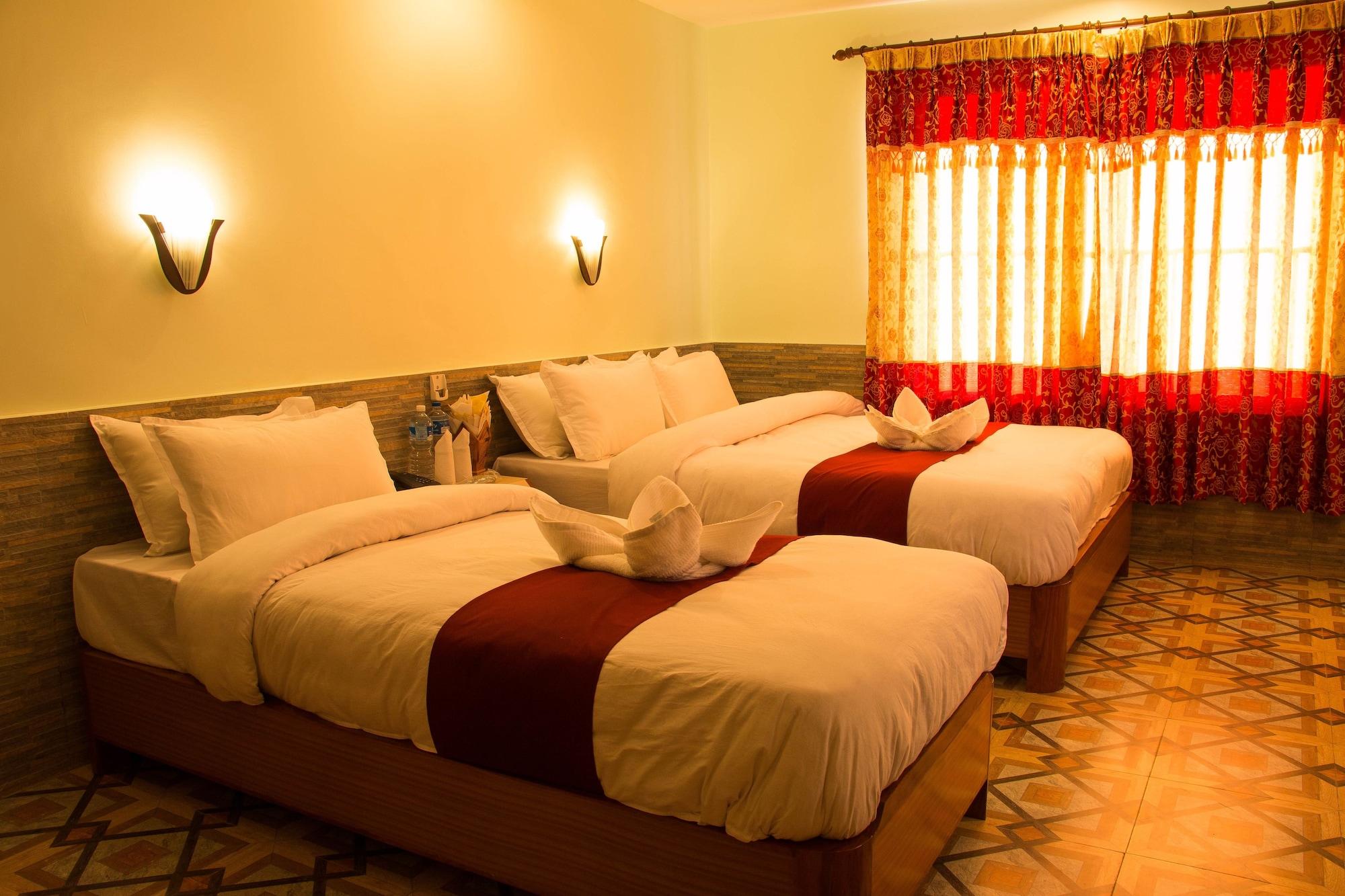 Hotel River Park Pokhara Exteriör bild